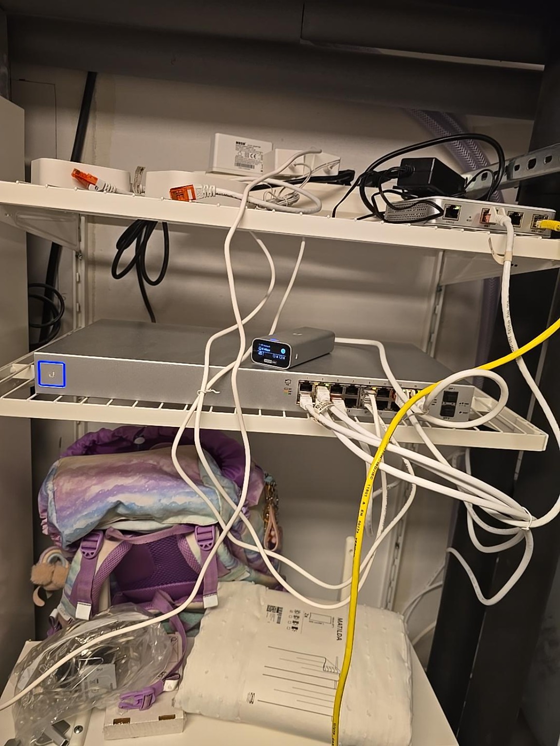 Fra netværksproblemer til et velfungerende Smart Home 🏠📶