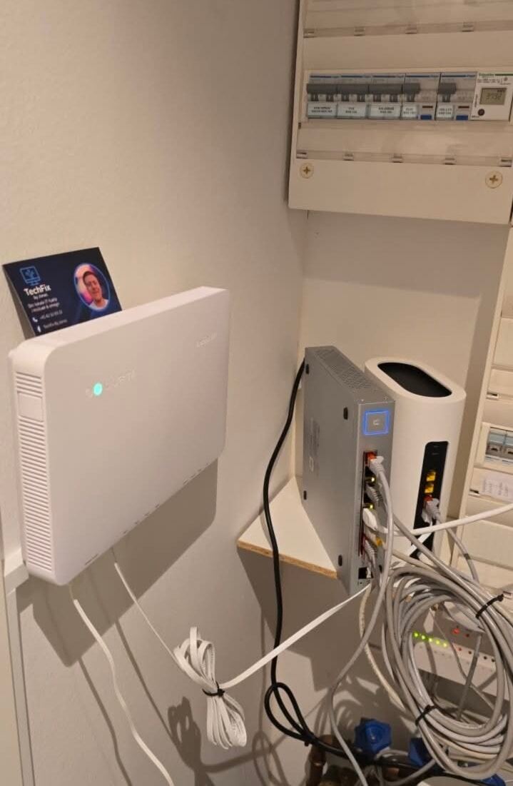 Unifi WiFi Mesh Installation